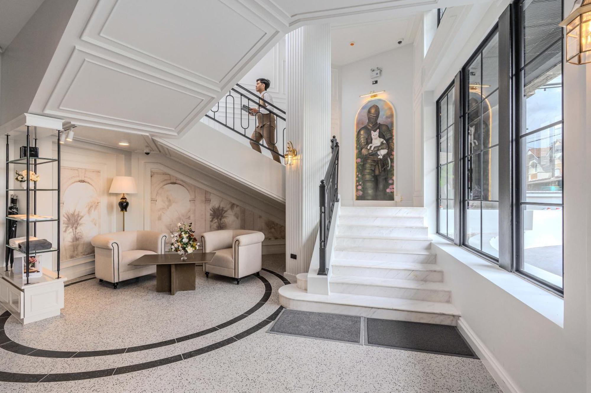 Chateau Du Village Patong Екстер'єр фото